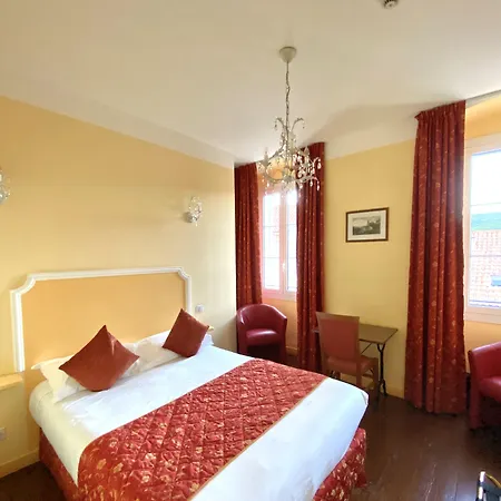 Hotel U Palazzu & Venaco (Corsica)