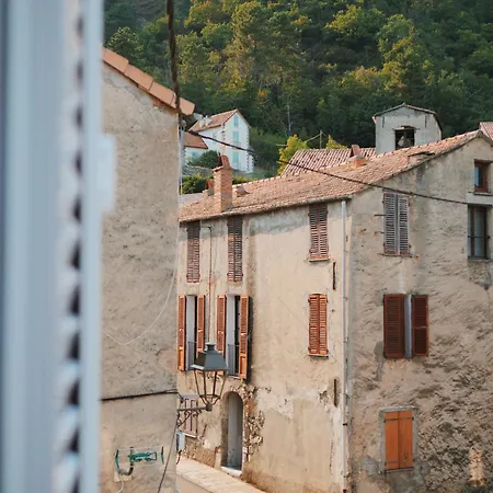 Hotel U Palazzu & Venaco (Corsica)