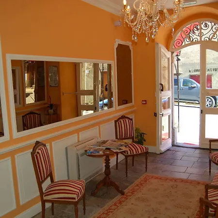 U Palazzu & Ξενοδοχείο 3*