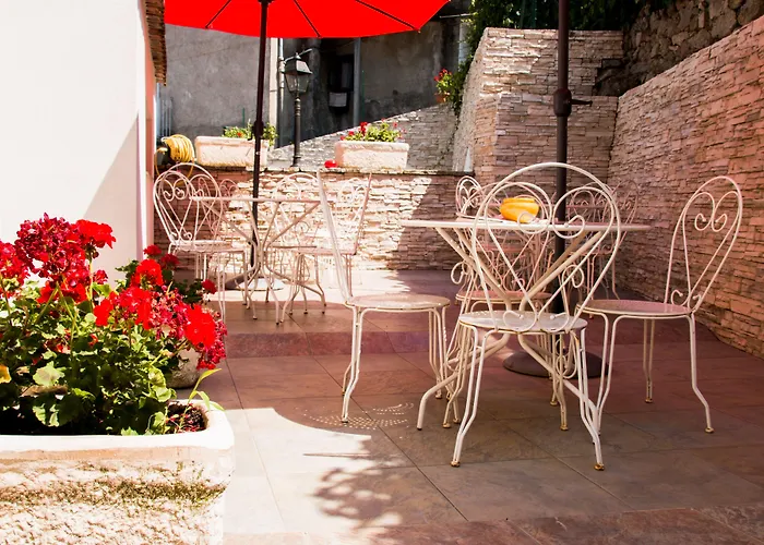 Hotel De Charme U Palazzu & Spa Au Coeur De Venacu 3*