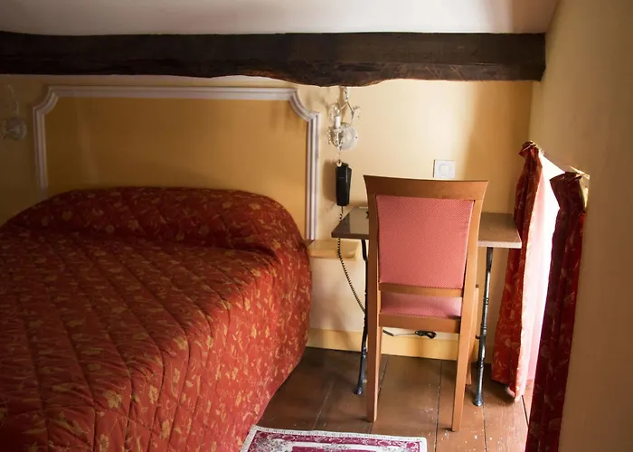 Hotel U Palazzu & Venaco (Corsica)